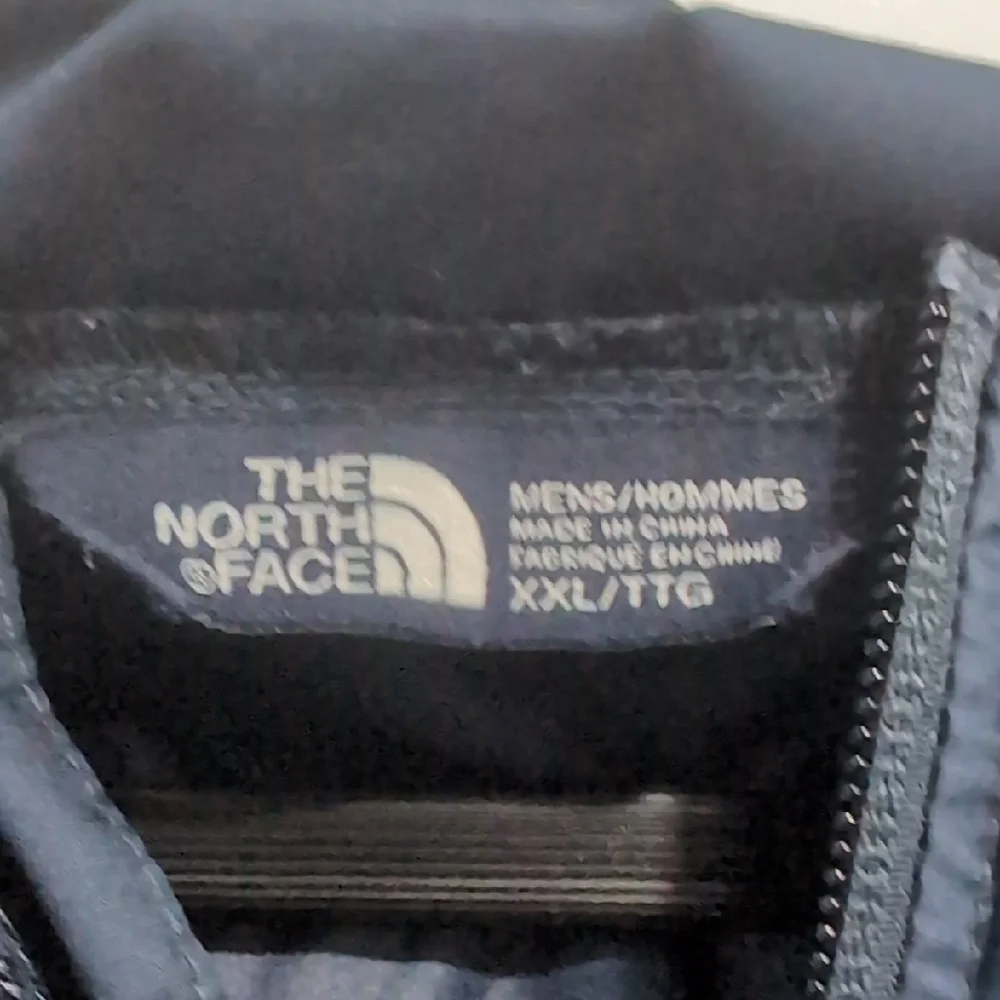 The North Face Men's Venture 2 Red/Navy Jacket/Windbreaker Men's Size XXL